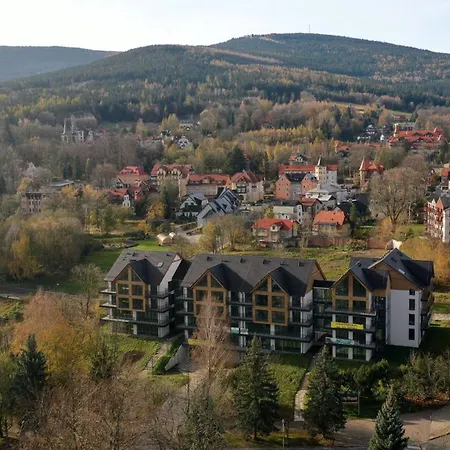 Klimatyzowany Sun Seasons 24 W Swieradowie Zdroju Z Parkingiem I Widokiem Na Gory By Renters * Świeradów-Zdrój